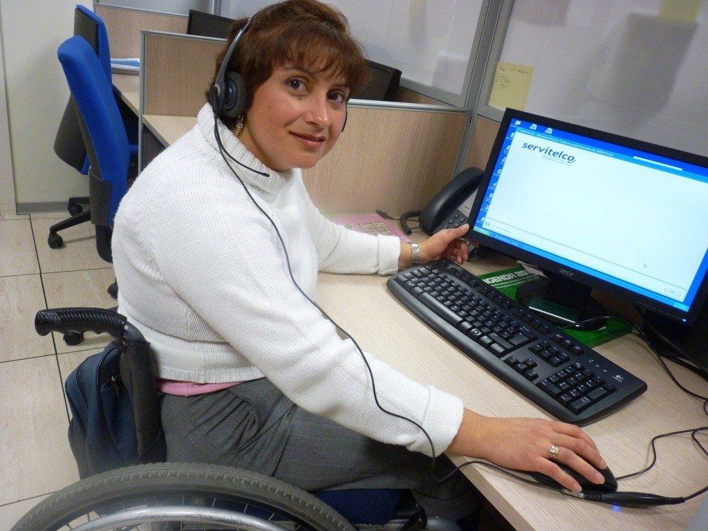 personas con discapacidad pueden trabajar incluyeme trabajador discapacitado inclusión 2017 españa